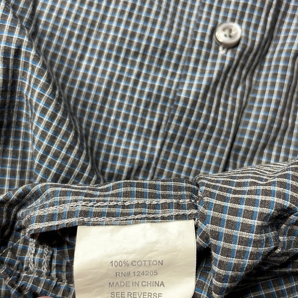 Trend Mens Blue Black Plaid Modern Fit Button Down Collared Shirt, size Medium - Picture 7 of 9